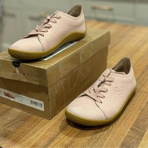 Vivobarefoot Addis sneakers in rare pink